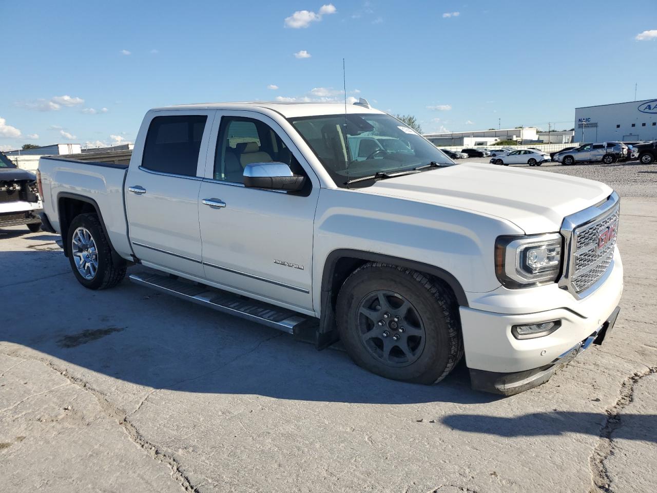 2017 GMC SIERRA