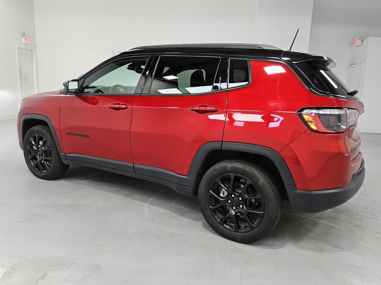 2024 JEEP COMPASS
