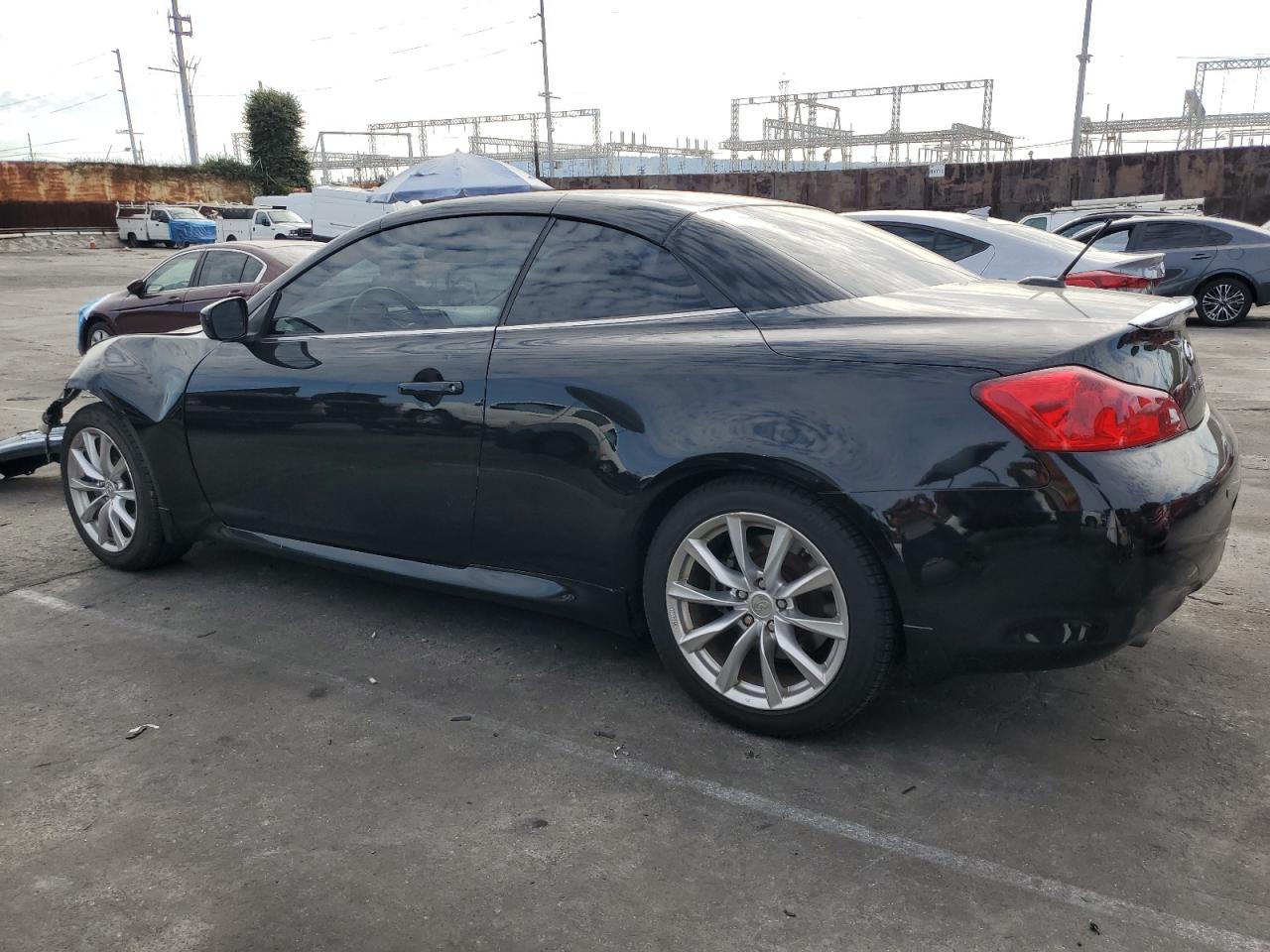 2013 INFINITY G37