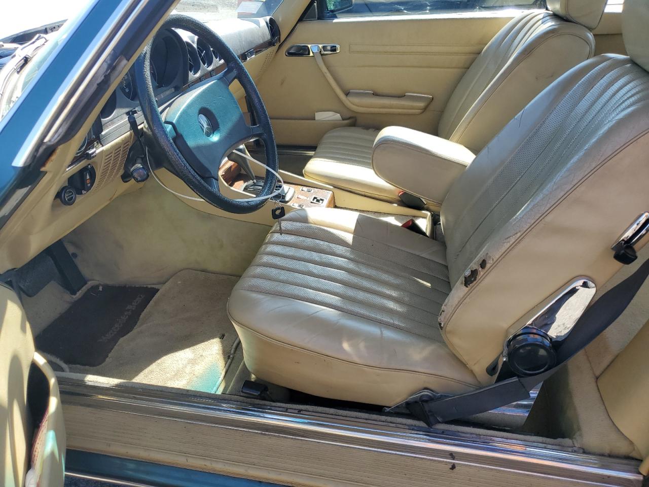 1983 MERCEDES BENZ SL-CLASS