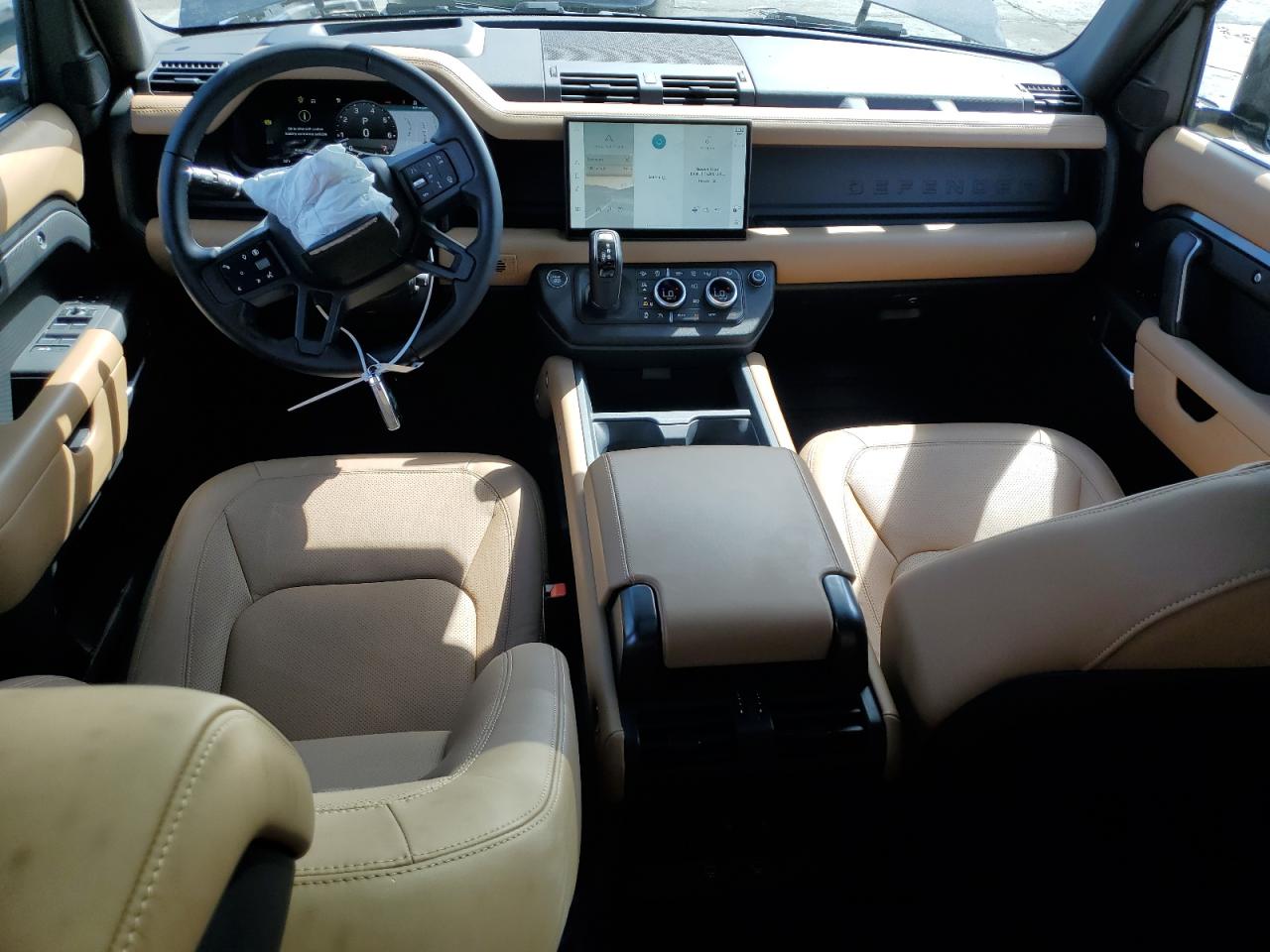 2025 LAND ROVER DEFENDER