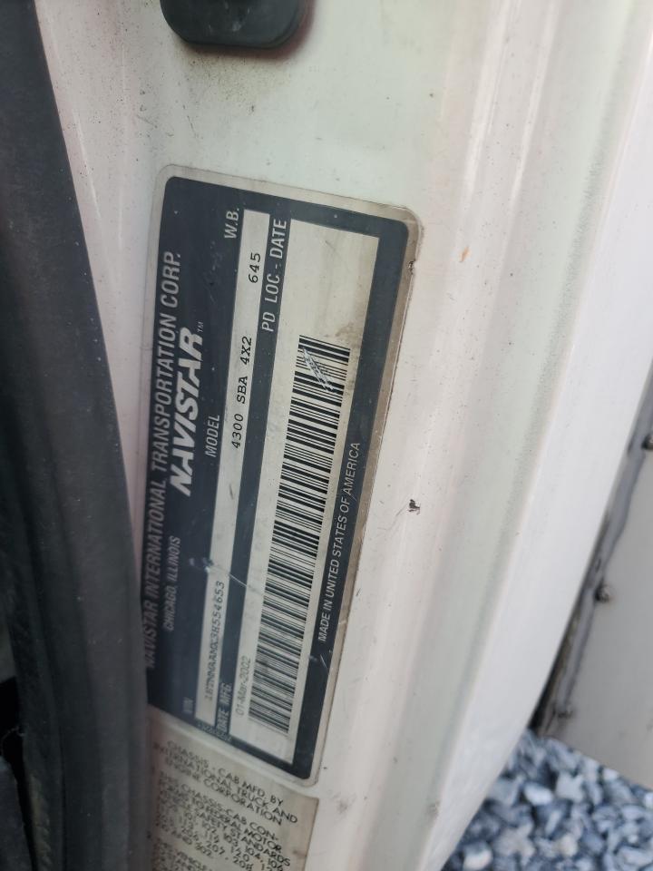 2003 INTERNATIONAL 4000 SERIE