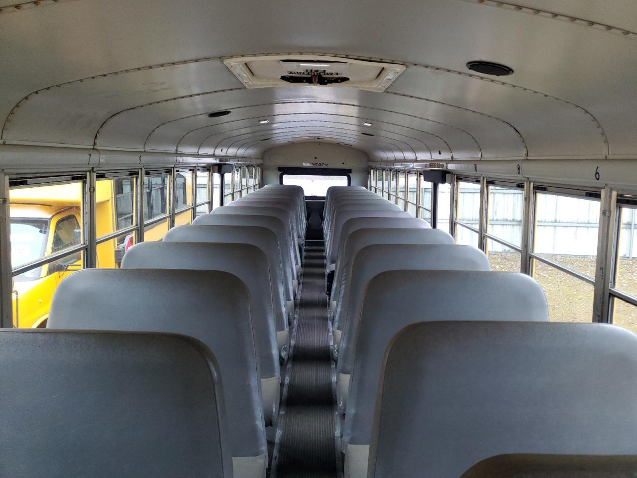 2008 THOMAS SAF-T-LINE