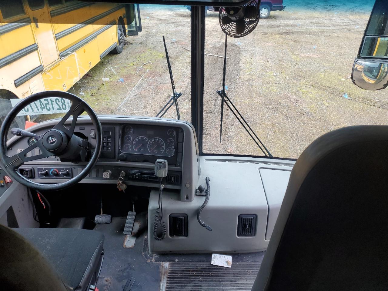 2008 THOMAS SAF-T-LINE