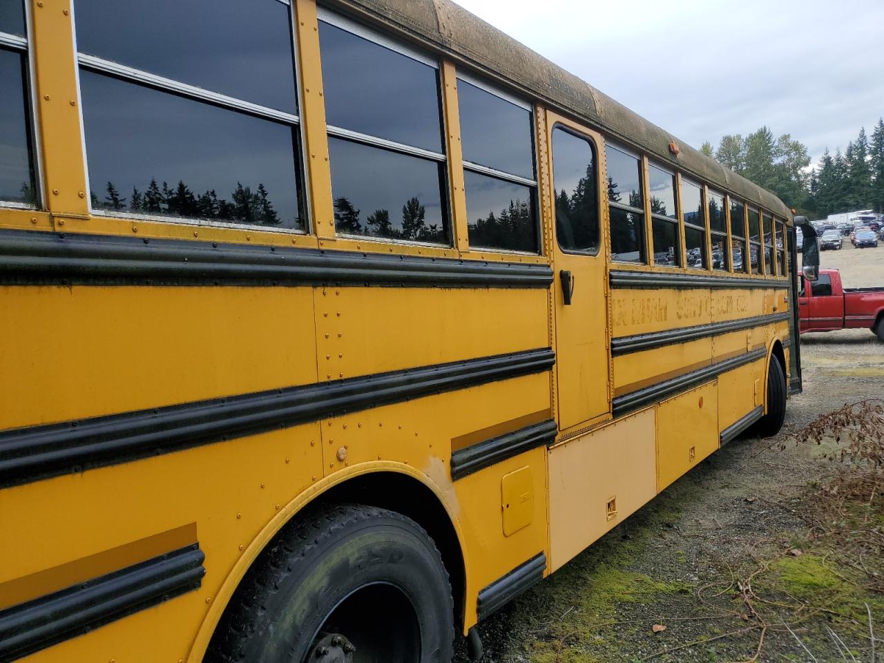 2008 THOMAS SAF-T-LINE