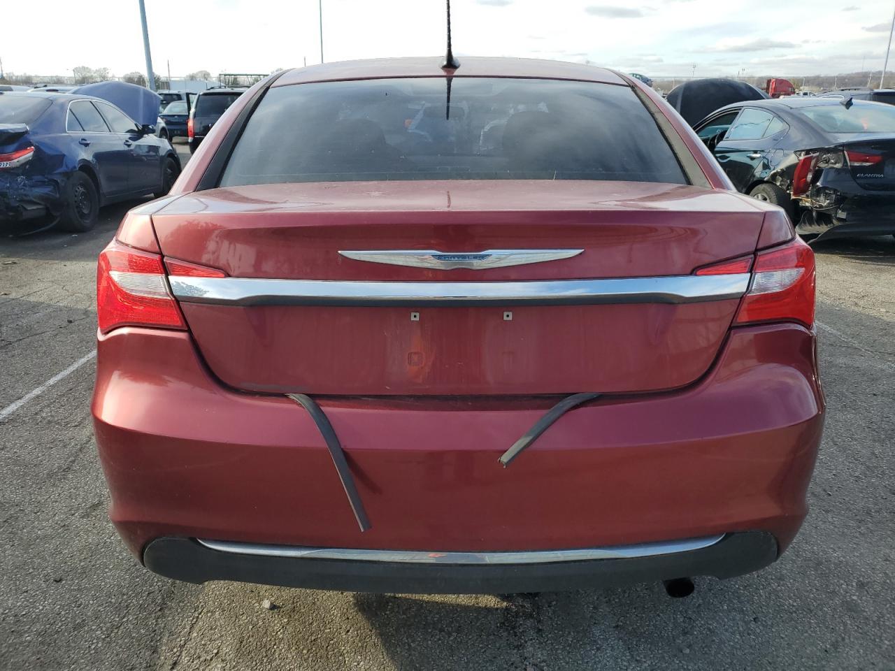 2014 CHRYSLER 200