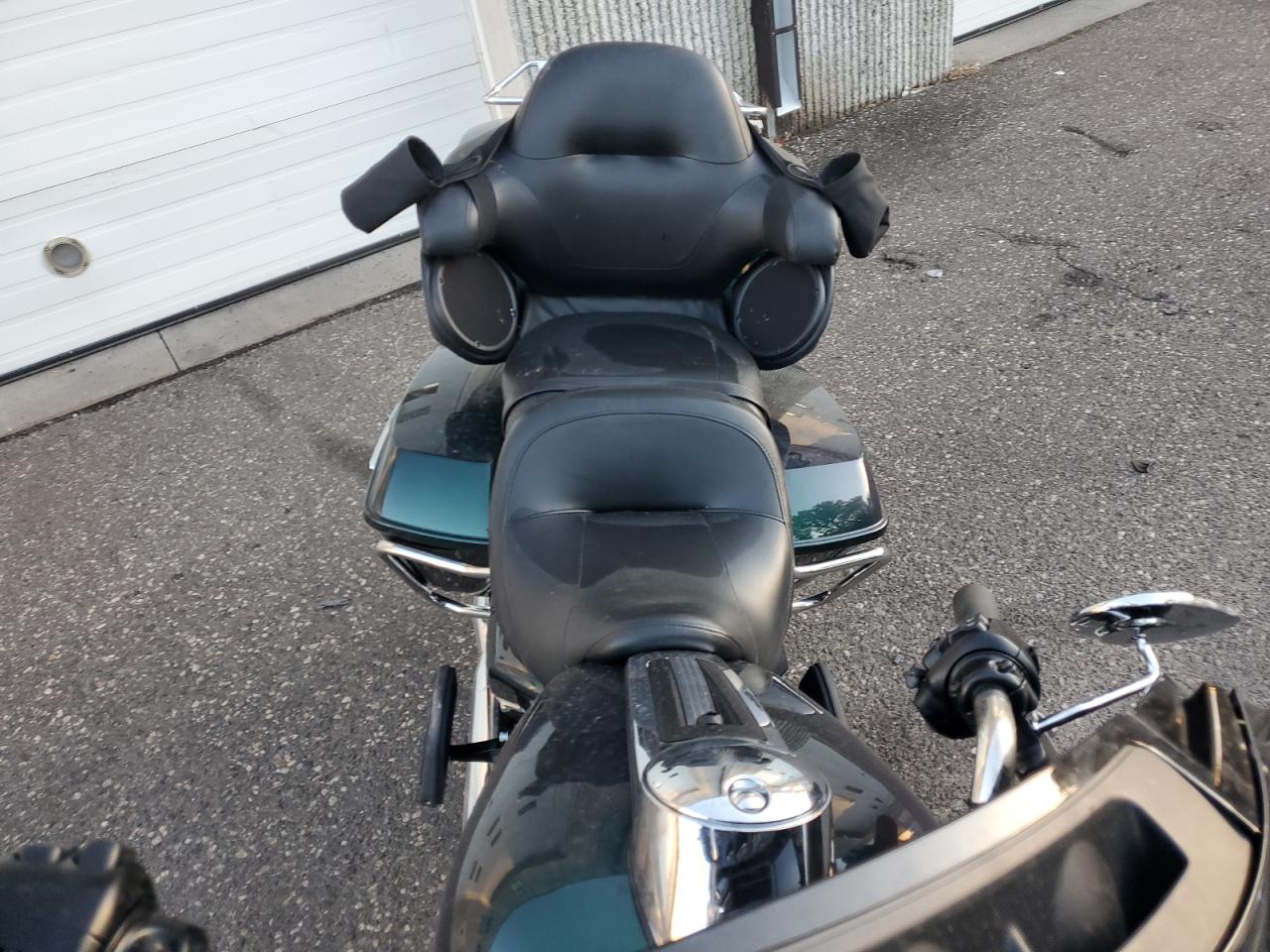 2021 HARLEY DAVIDSON FL