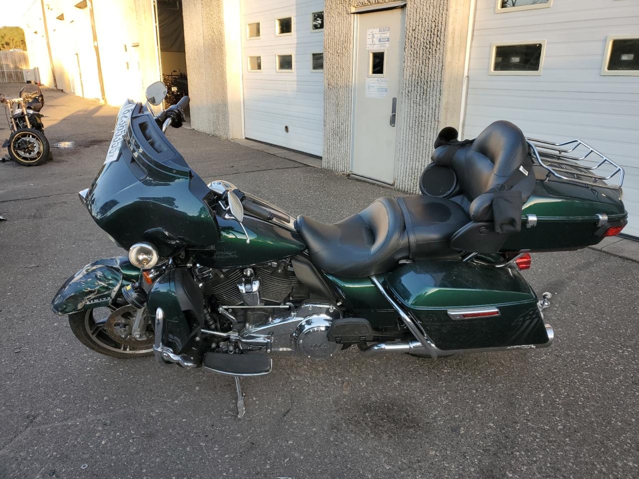 2021 HARLEY DAVIDSON FL