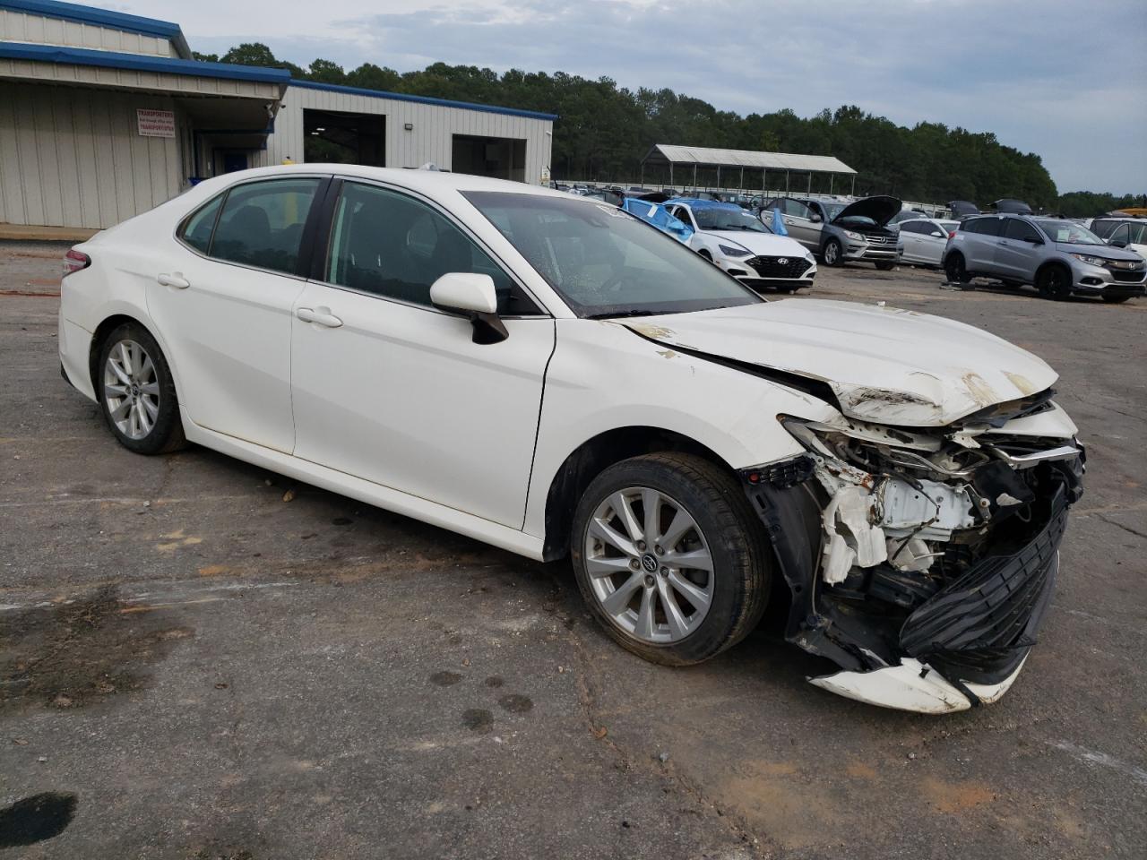 2020 TOYOTA CAMRY