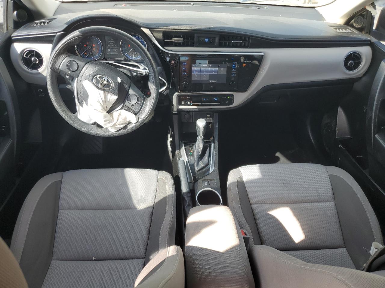2017 TOYOTA COROLLA