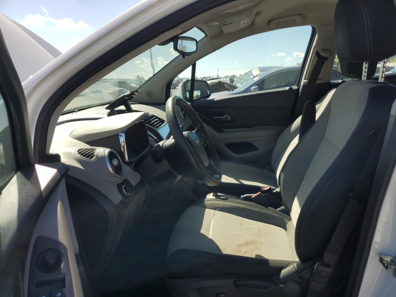 2015 CHEVROLET TRAX