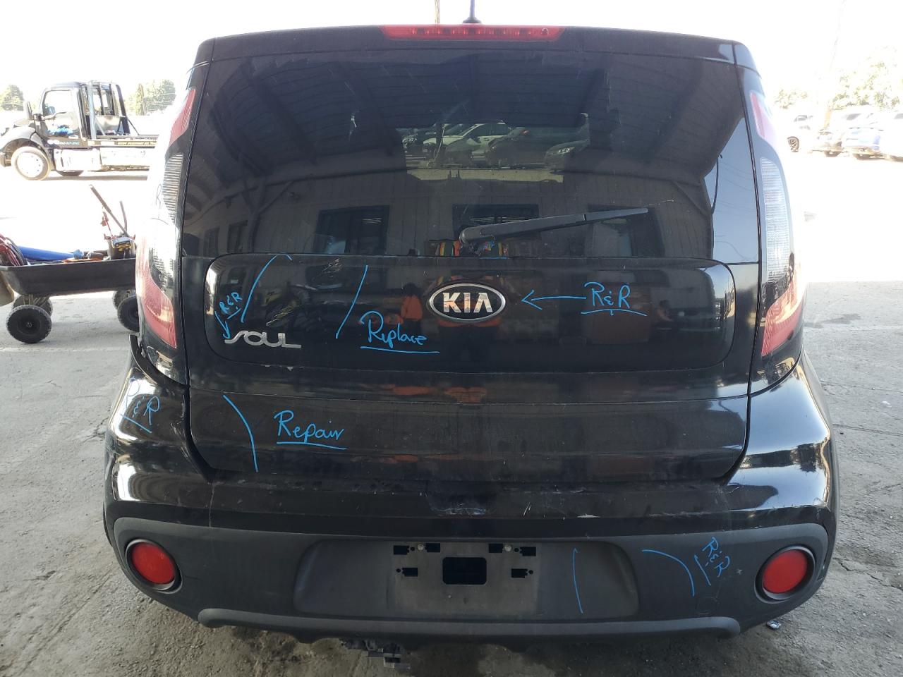 2018 KIA SOUL BASE