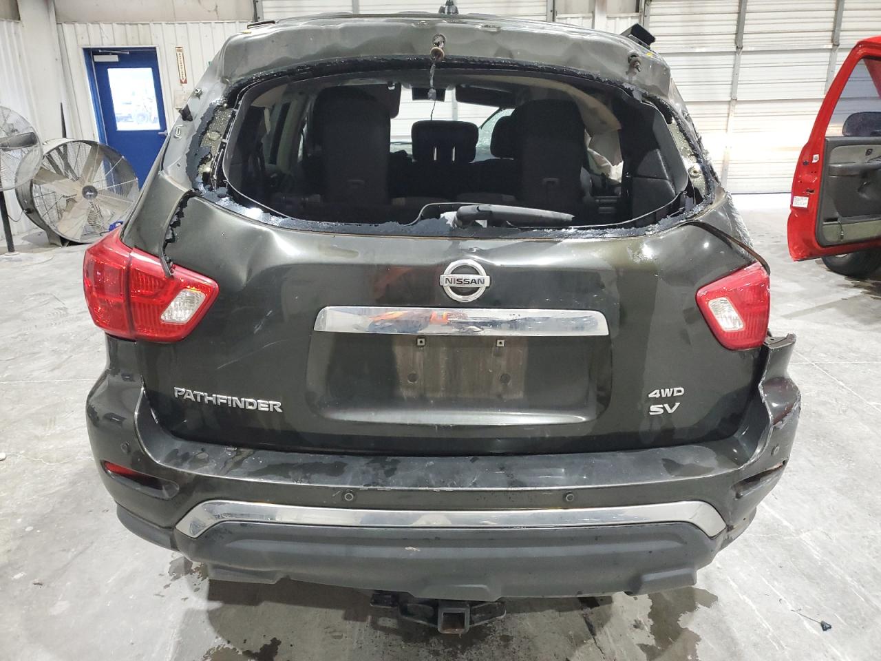 2017 NISSAN PATHFINDER
