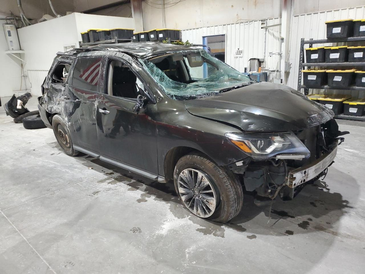 2017 NISSAN PATHFINDER