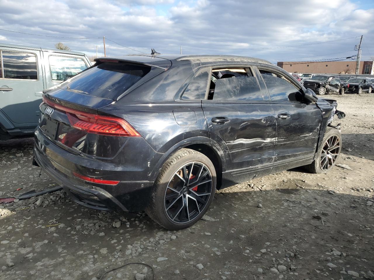 2020 AUDI Q8