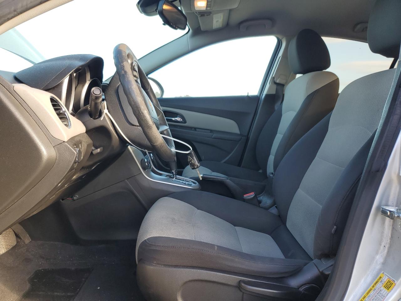 2016 CHEVROLET CRUZE