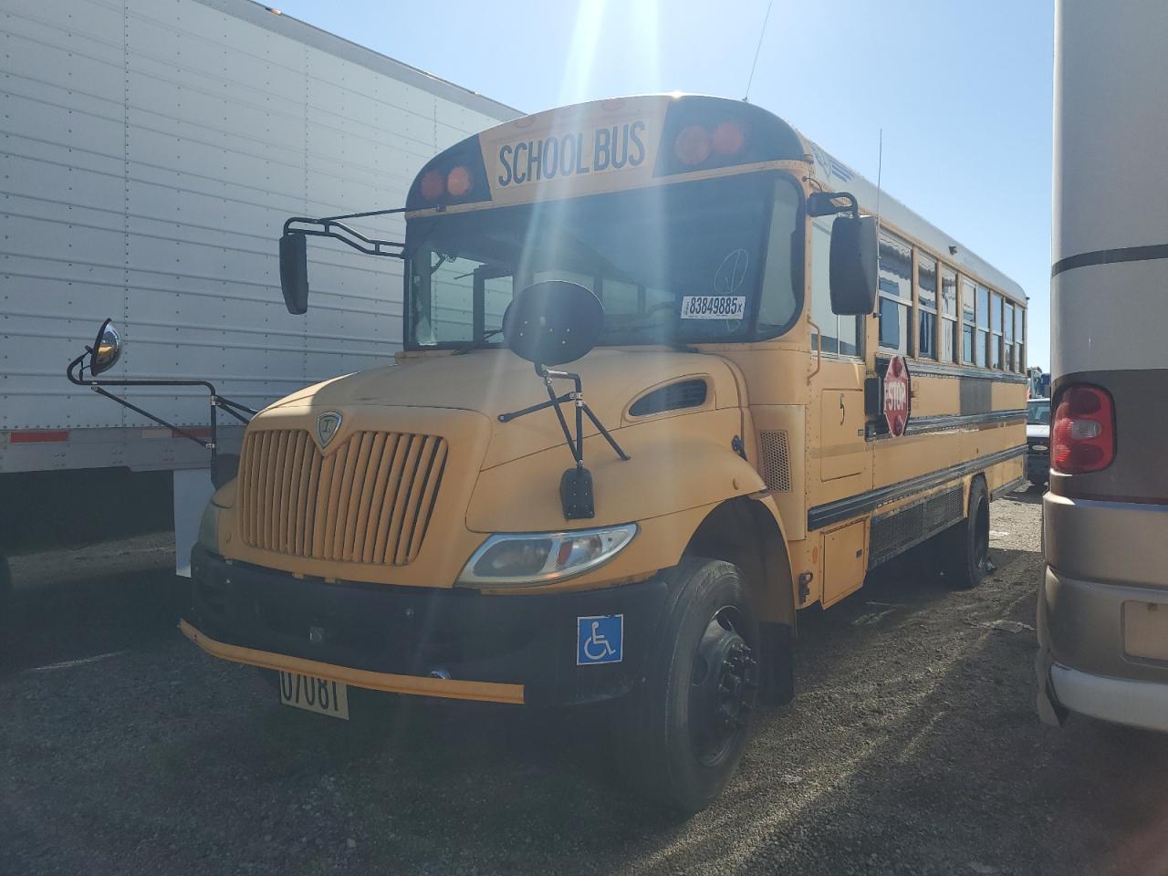 2011 IC CORPORATION CE SERIES