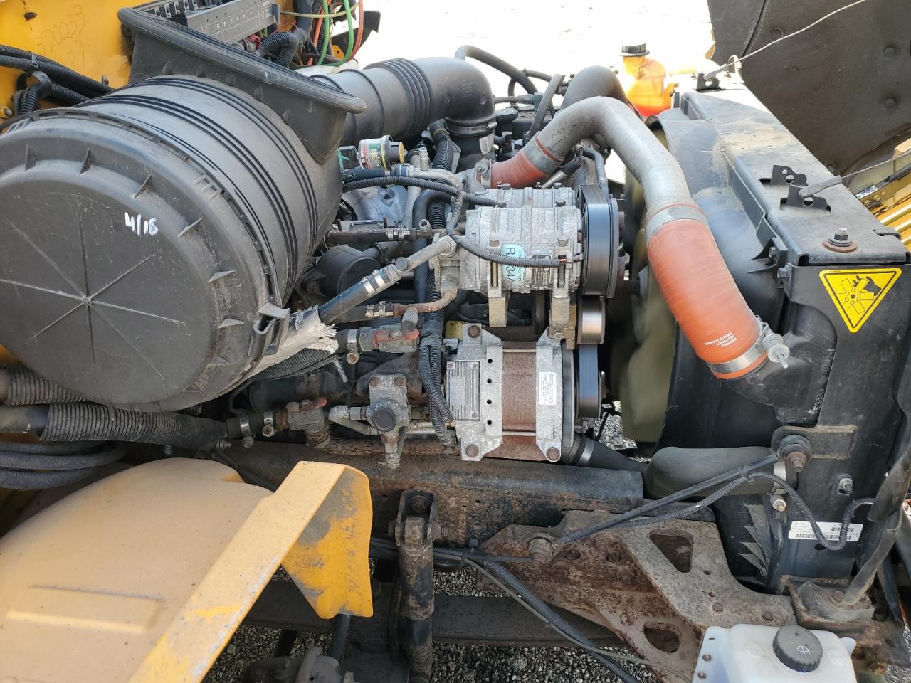 2011 IC CORPORATION CE SERIES