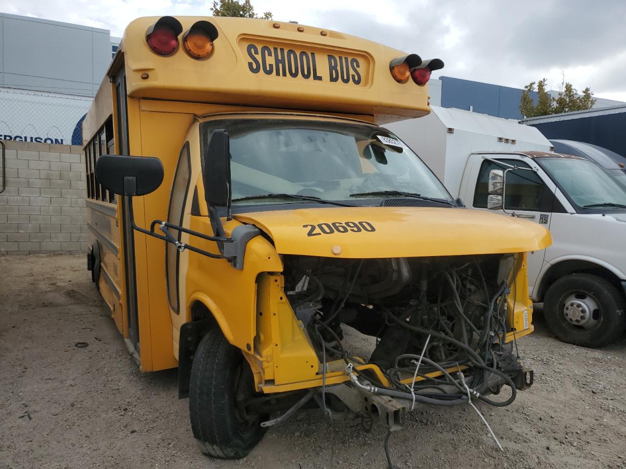 2010 CHEVROLET BANTAM E35