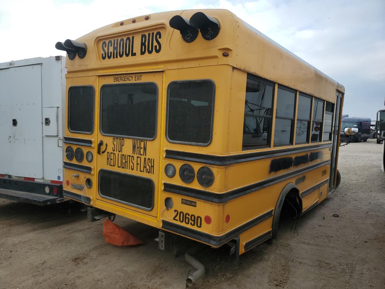 2010 CHEVROLET BANTAM E35