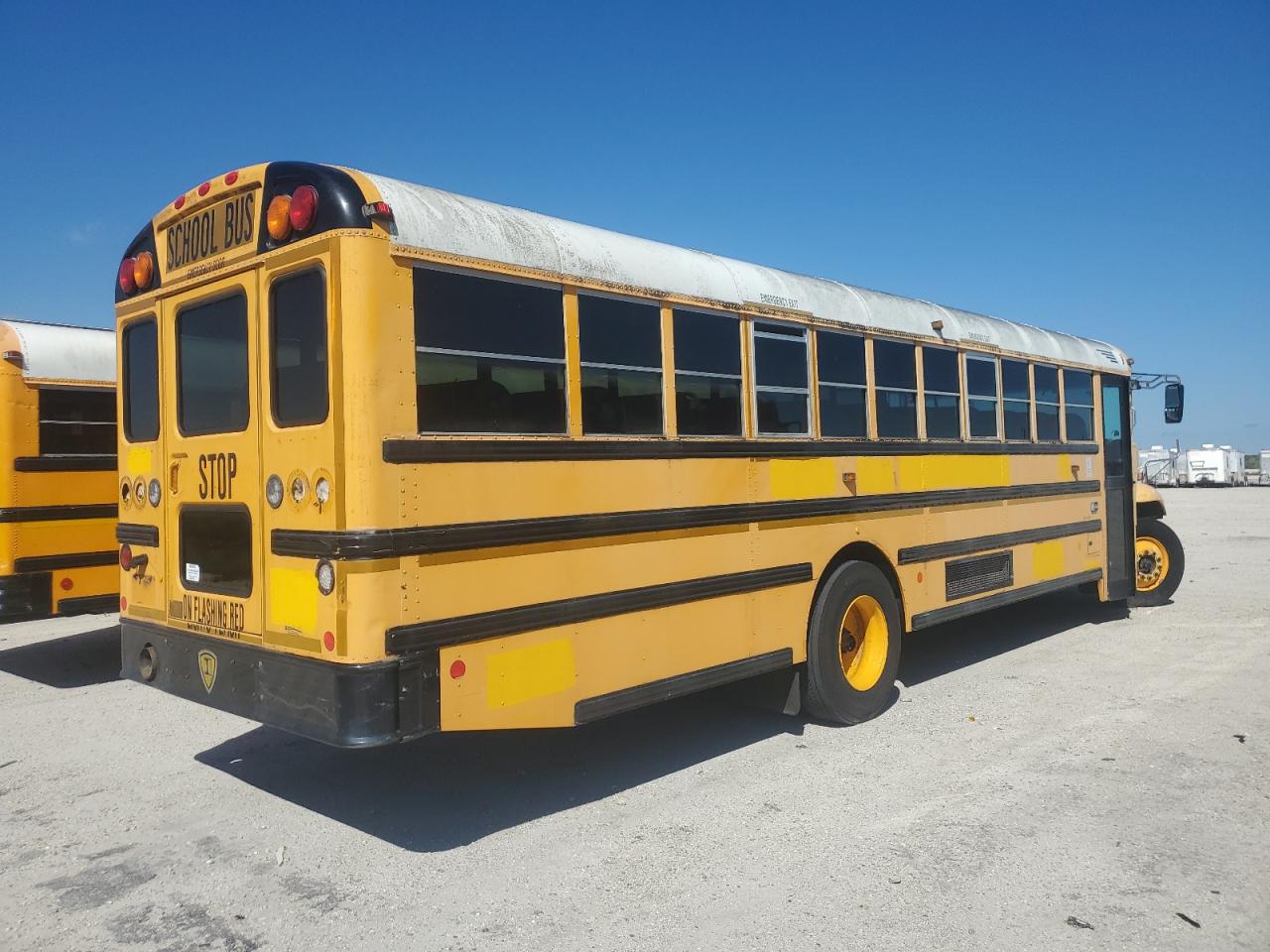 2013 IC CORPORATION CE SERIES