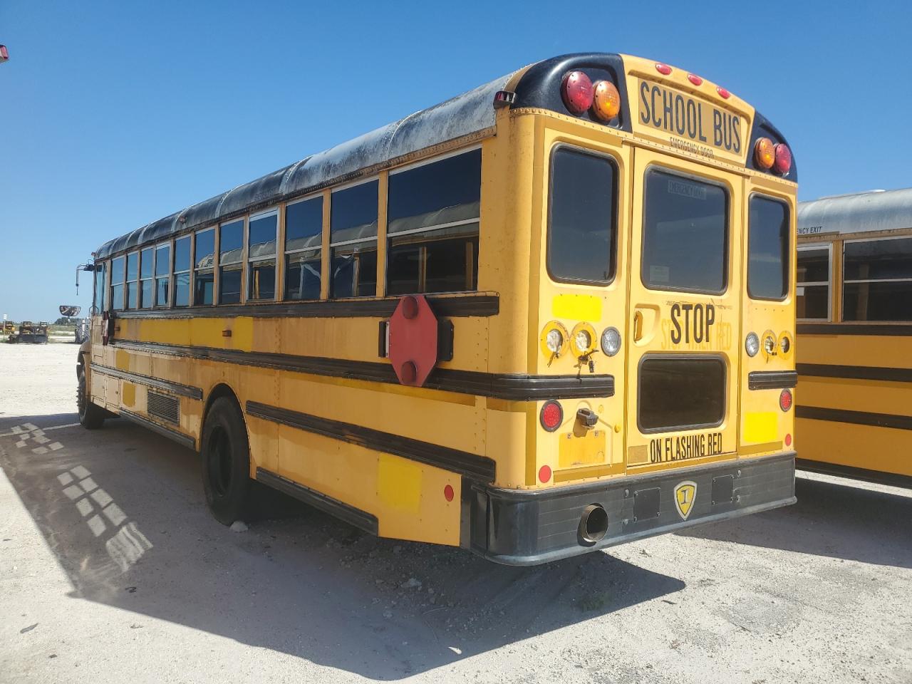 2013 IC CORPORATION CE SERIES