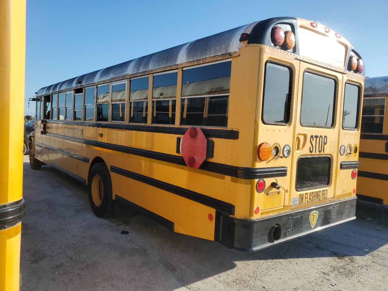 2013 IC CORPORATION CE SERIES