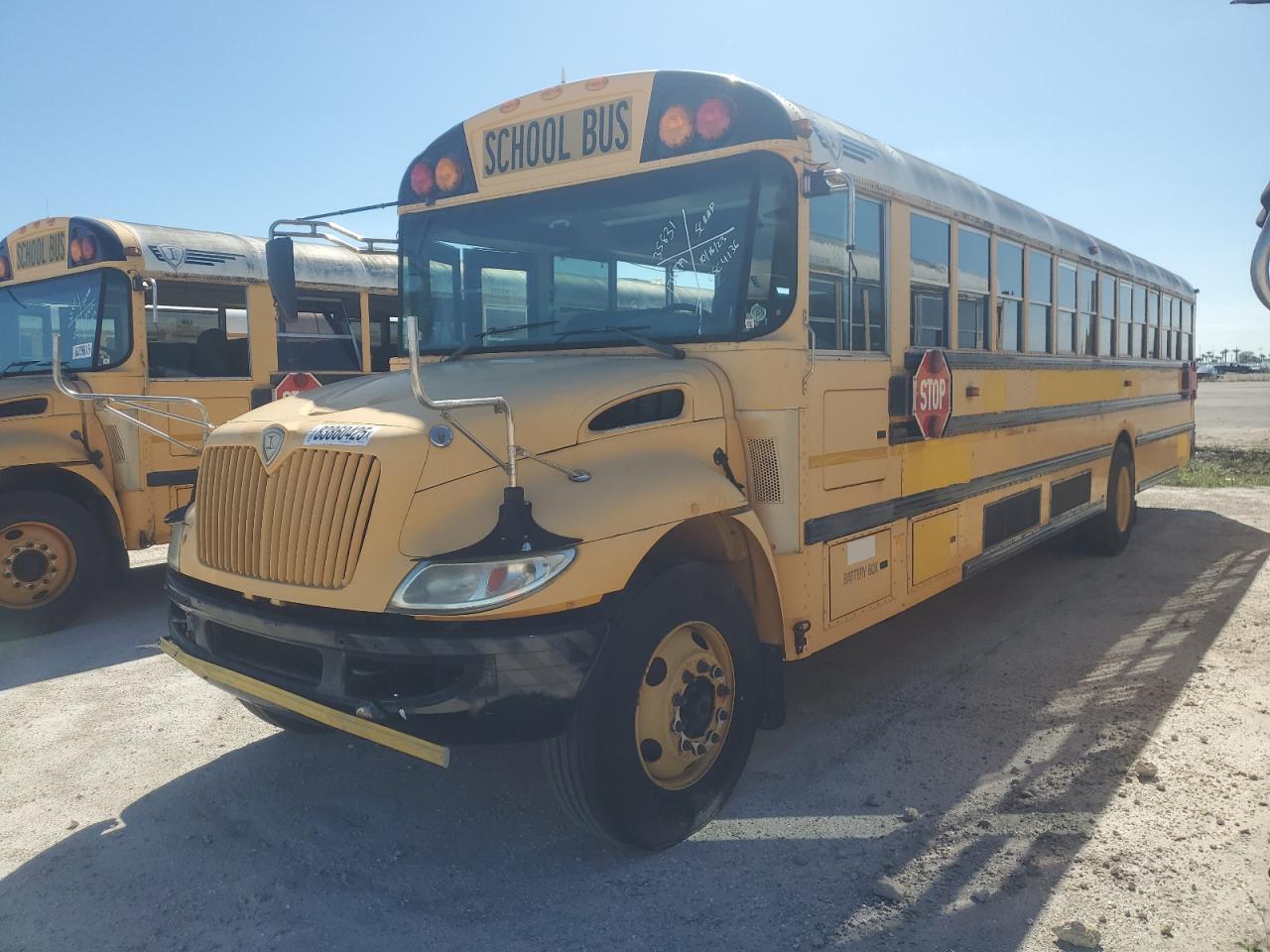 2013 IC CORPORATION CE SERIES