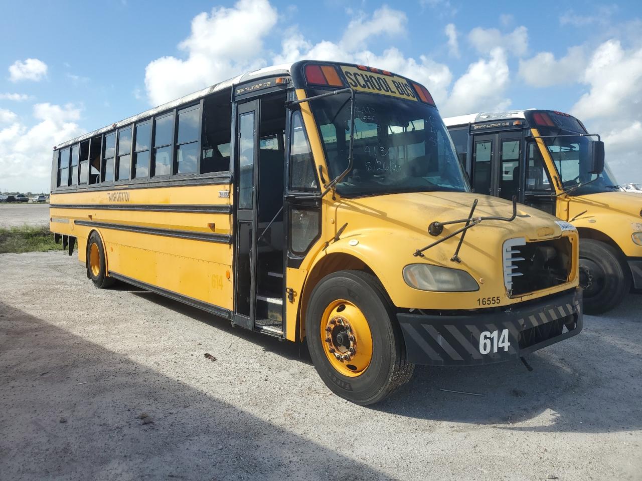 2009 FREIGHTLINER SAF-T-LINE