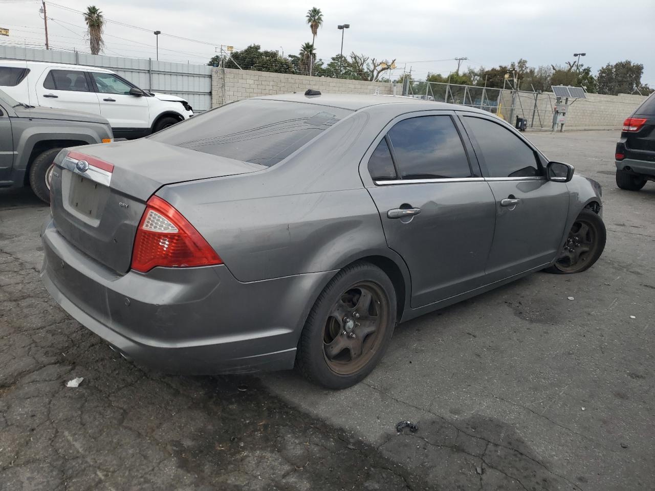 2010 FORD FUSION