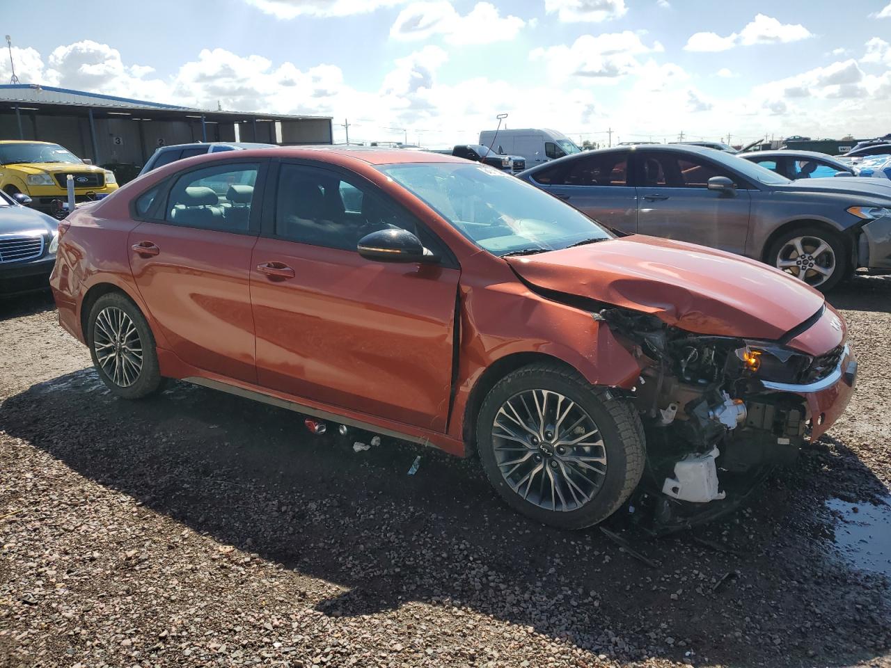 2023 KIA FORTE
