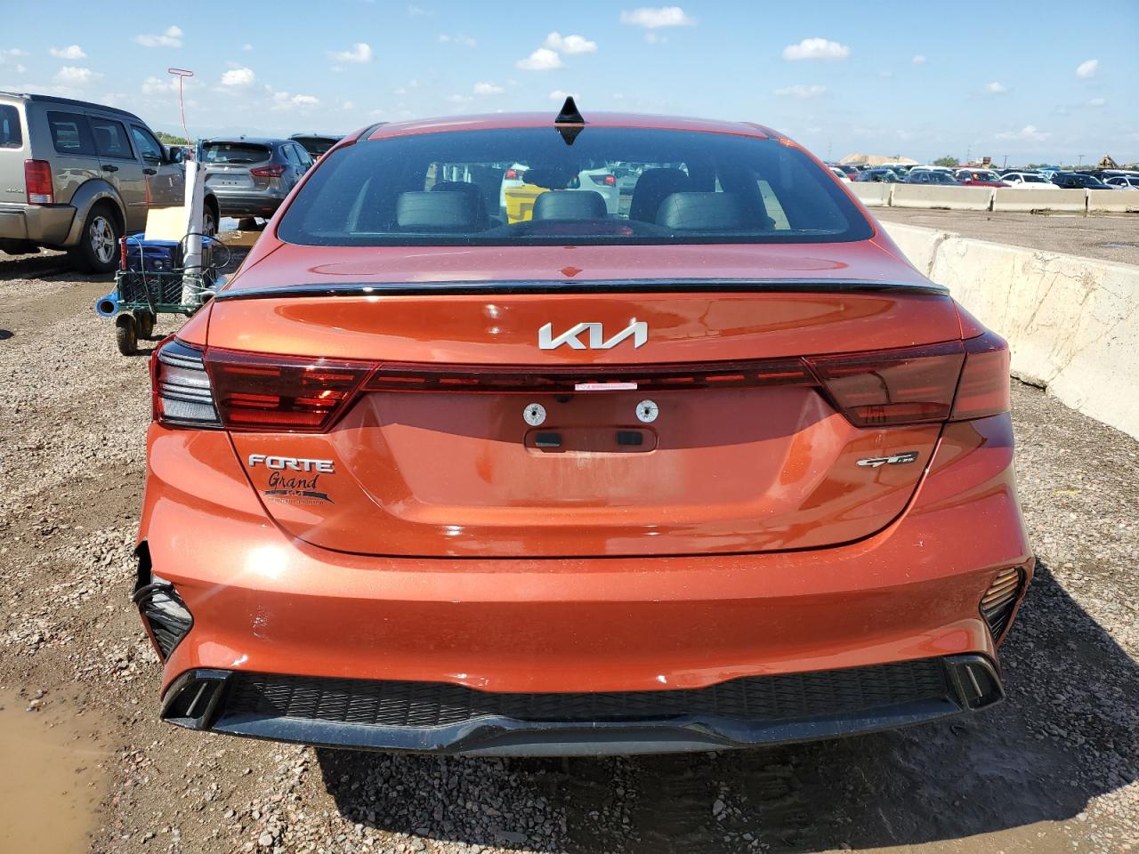 2023 KIA FORTE