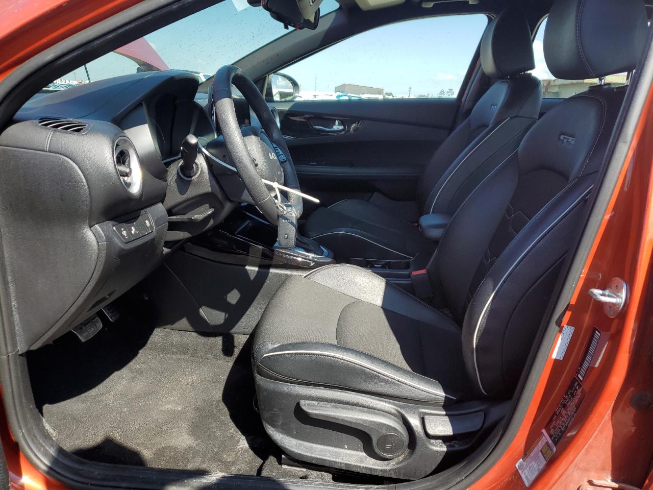 2023 KIA FORTE