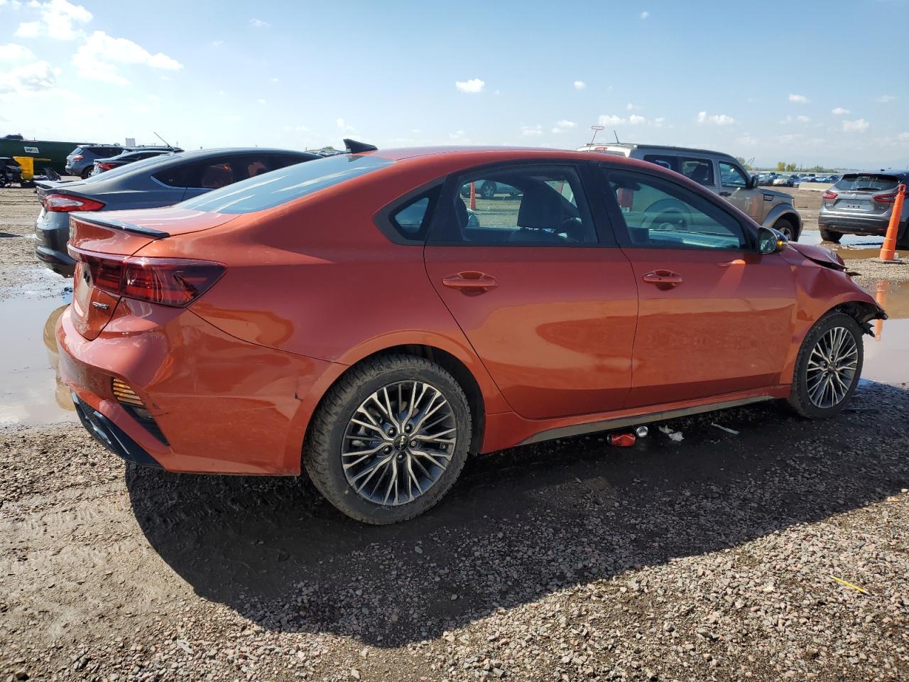 2023 KIA FORTE