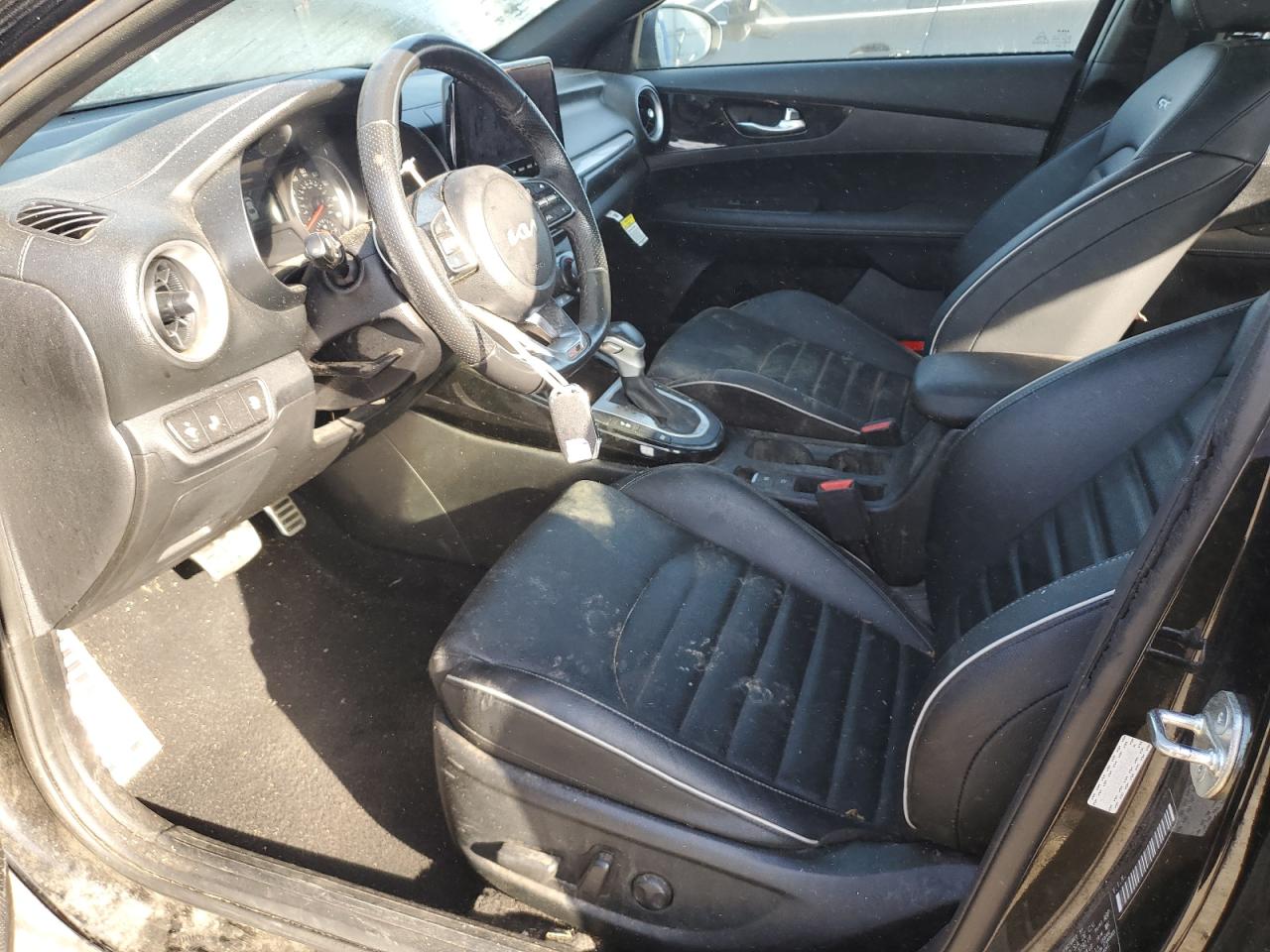 2024 KIA FORTE
