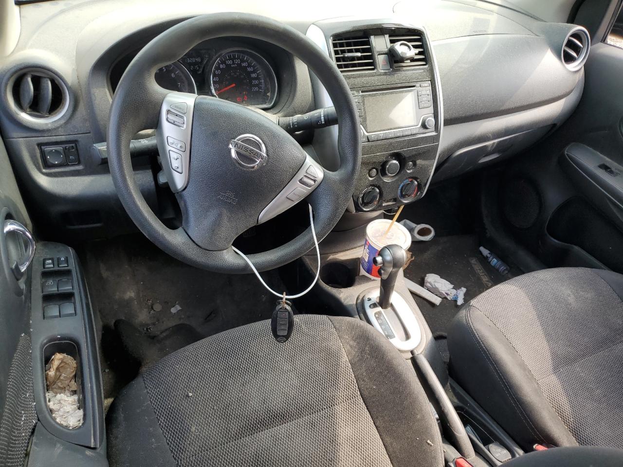 2016 NISSAN VERSA