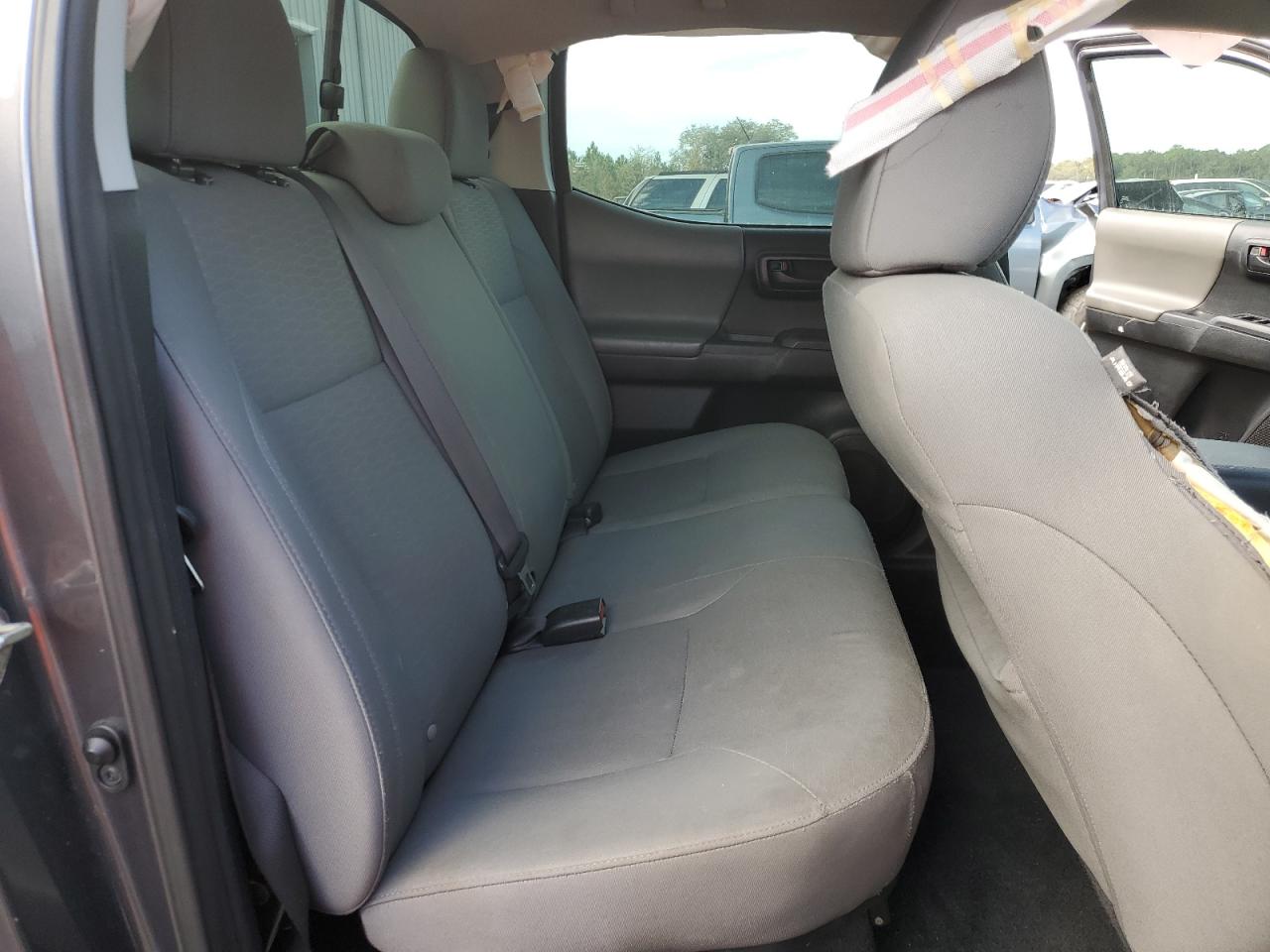 2017 TOYOTA TACOMA