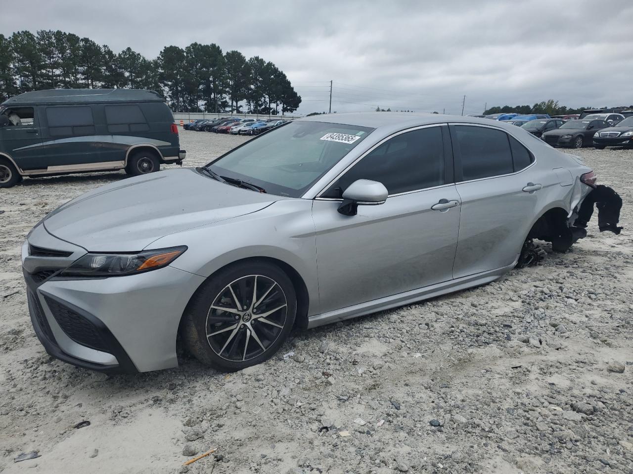 2024 TOYOTA CAMRY