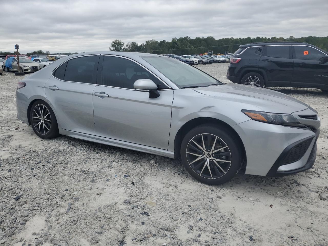 2024 TOYOTA CAMRY