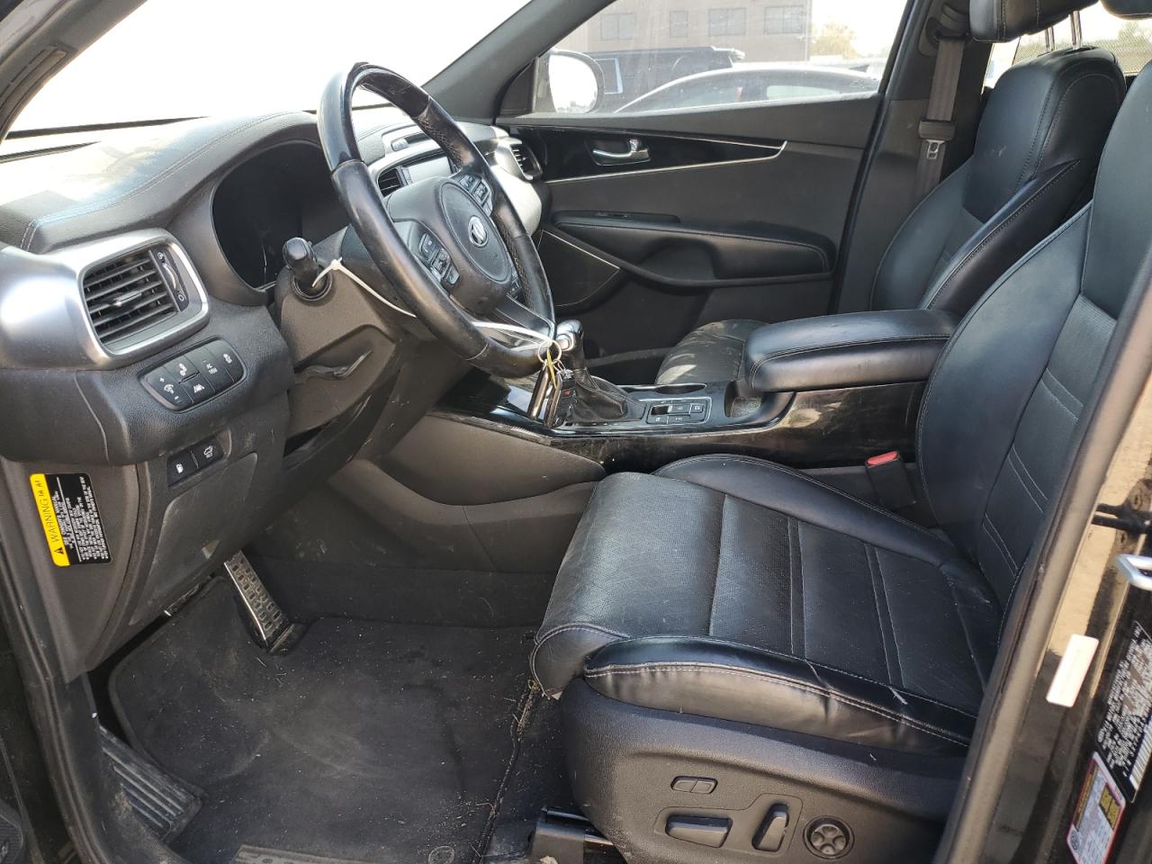 2017 KIA SORENTO