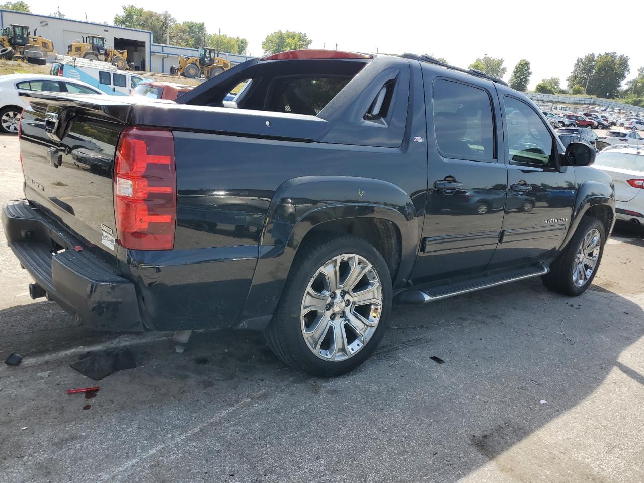 2011 CHEVROLET AVALANCHE