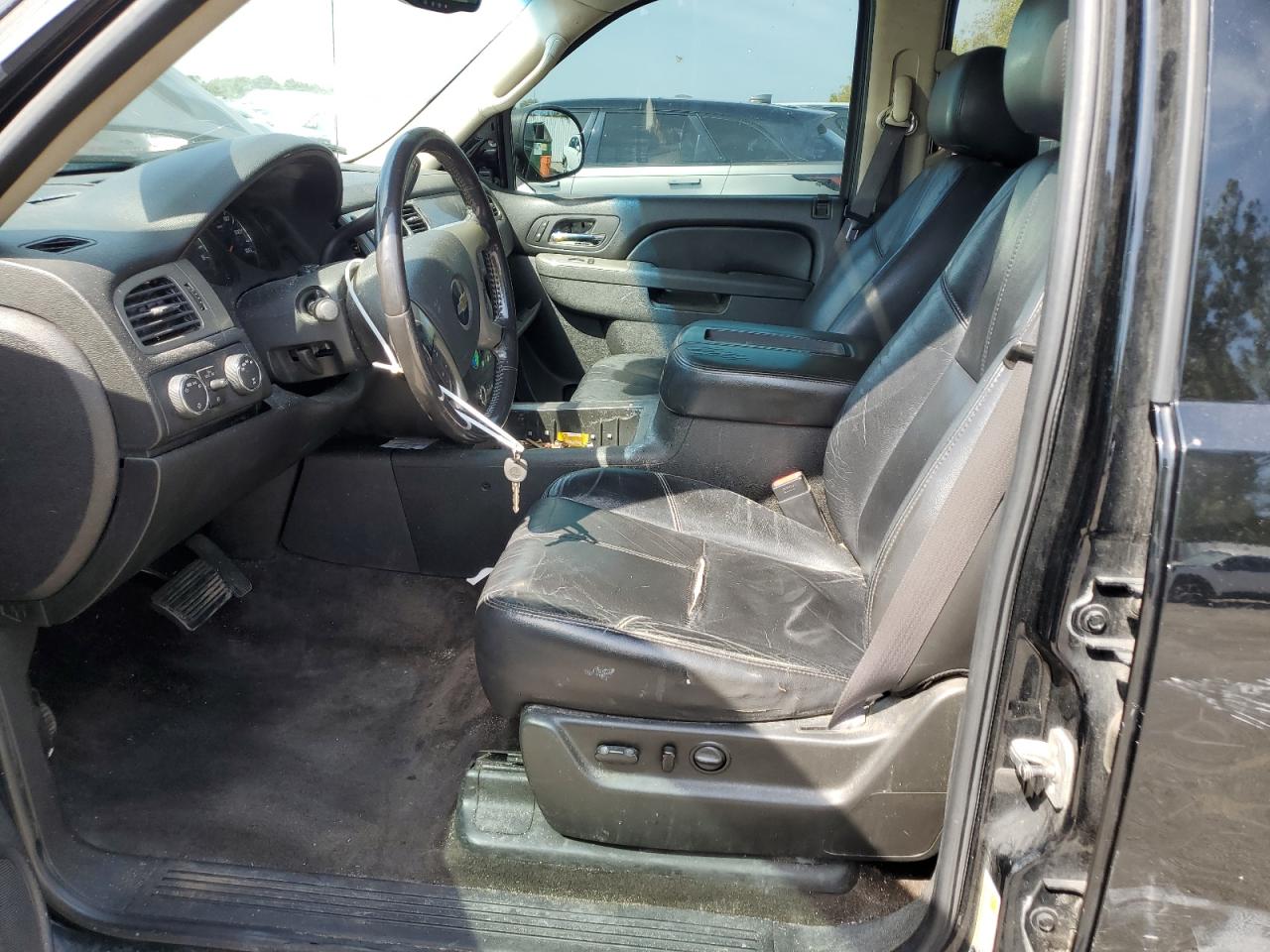 2011 CHEVROLET AVALANCHE