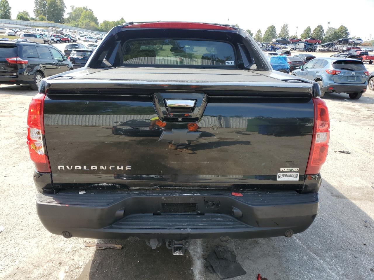 2011 CHEVROLET AVALANCHE