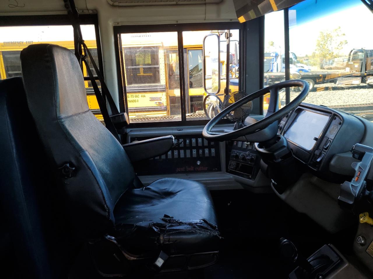 2006 FREIGHTLINER SAF-T-LINE