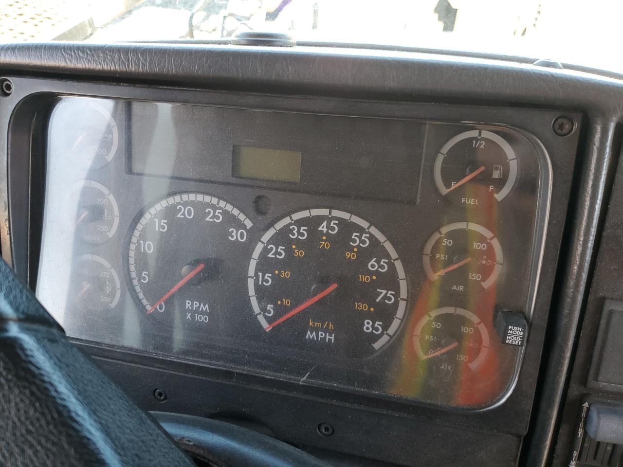 2006 FREIGHTLINER SAF-T-LINE