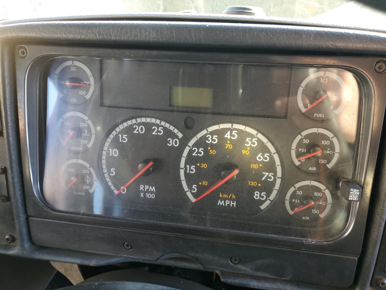 2006 FREIGHTLINER SAF-T-LINE