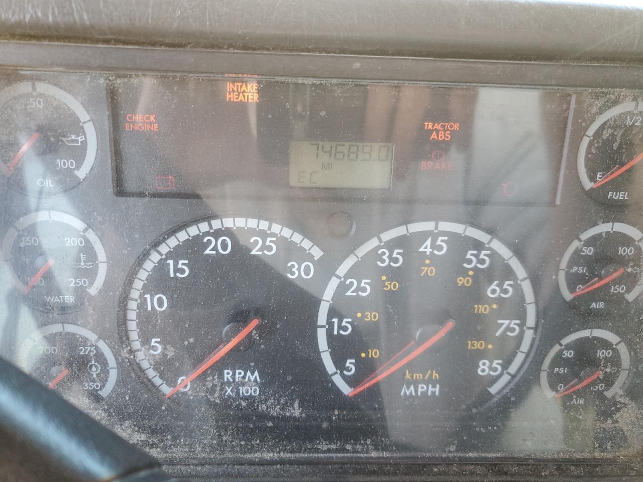 2005 FREIGHTLINER SAF-T-LINE