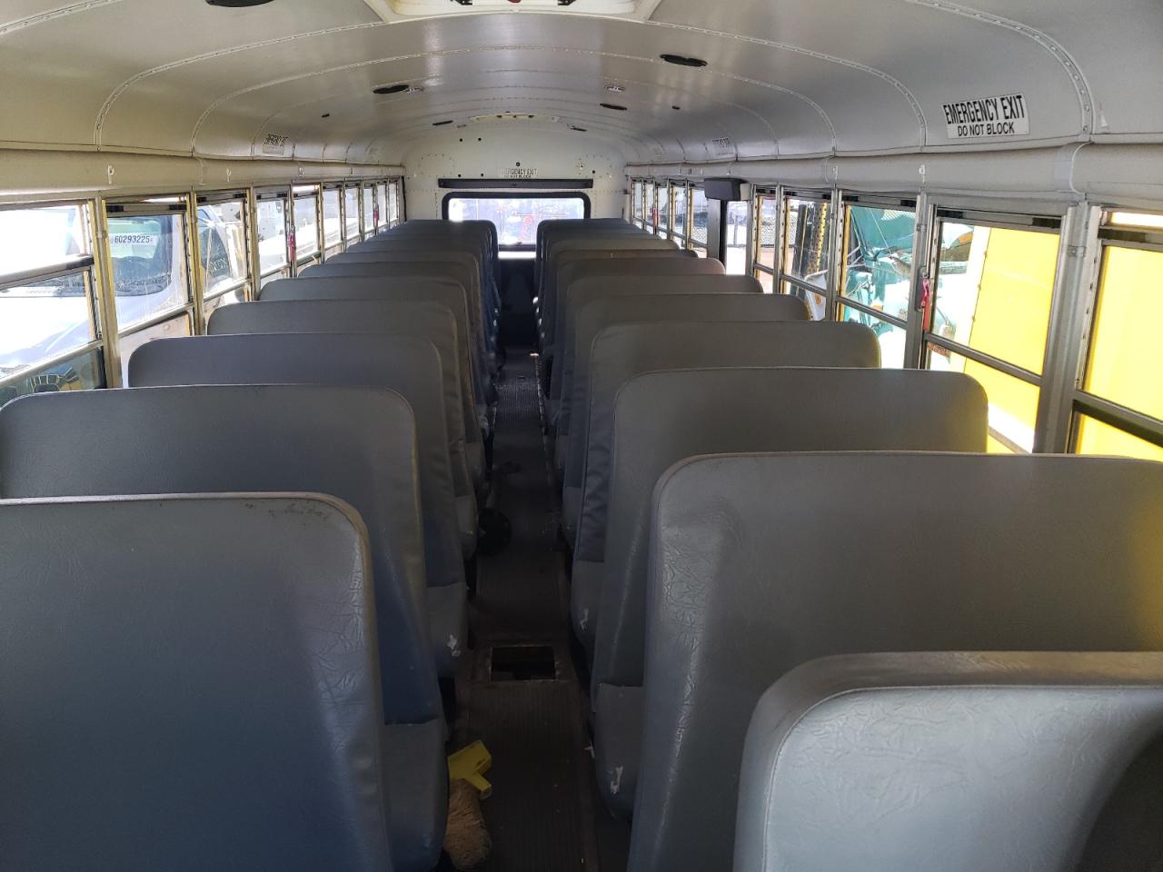 2012 THOMAS SAF-T-LINE