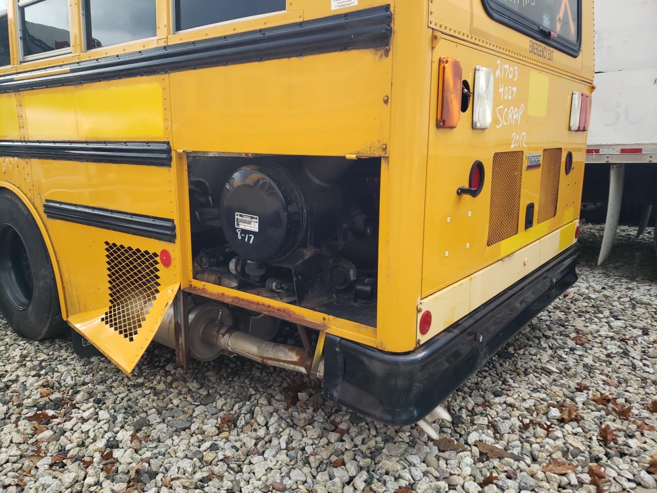 2012 THOMAS SAF-T-LINE
