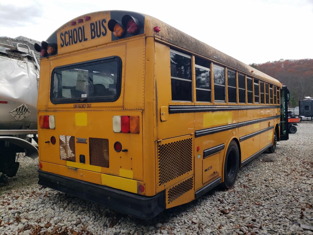 2012 THOMAS SAF-T-LINE